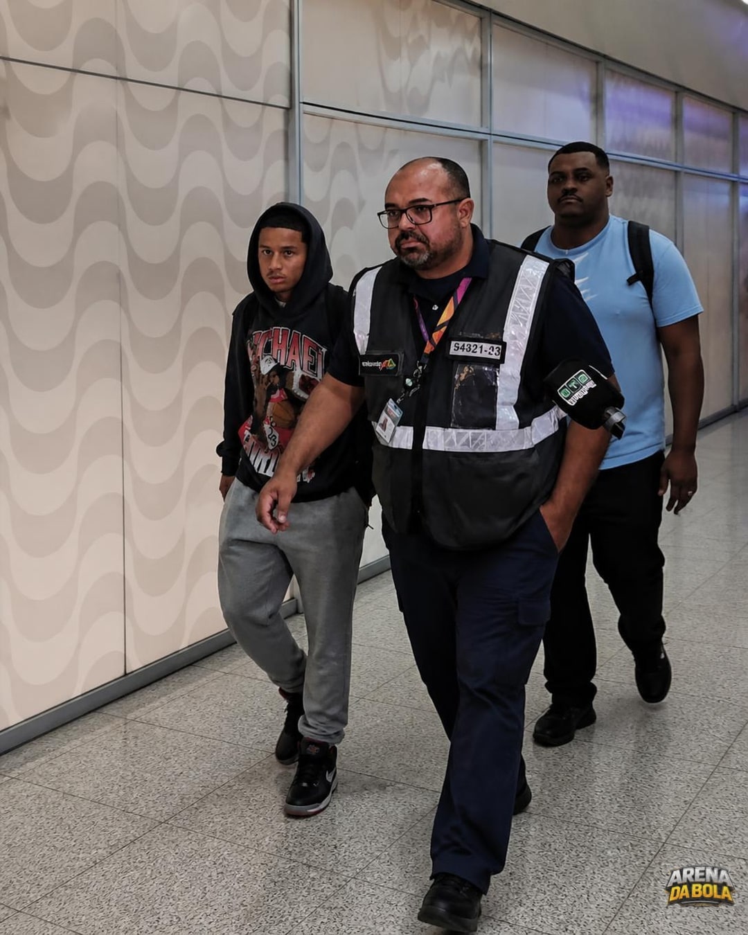 Confronto com o Mirassol terá Anthony Valencia após assinatura de contrato