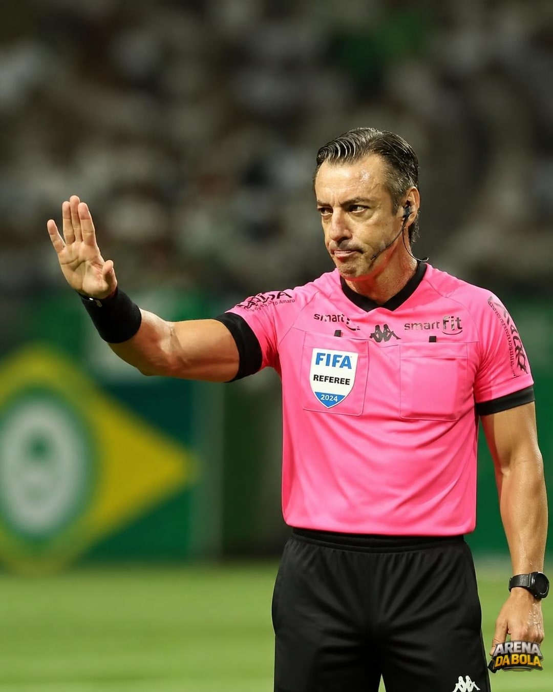 Raphael Claus apita decisão entre Atlético-MG e Cruzeiro na Copa do Brasil