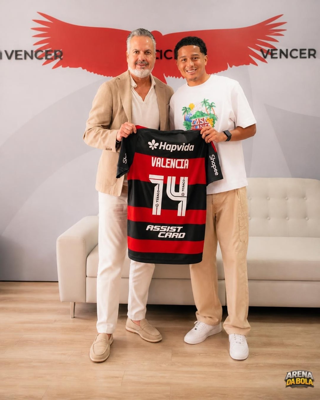 Flamengo regulariza Anthony Valencia e Joaquín Freitas no BID