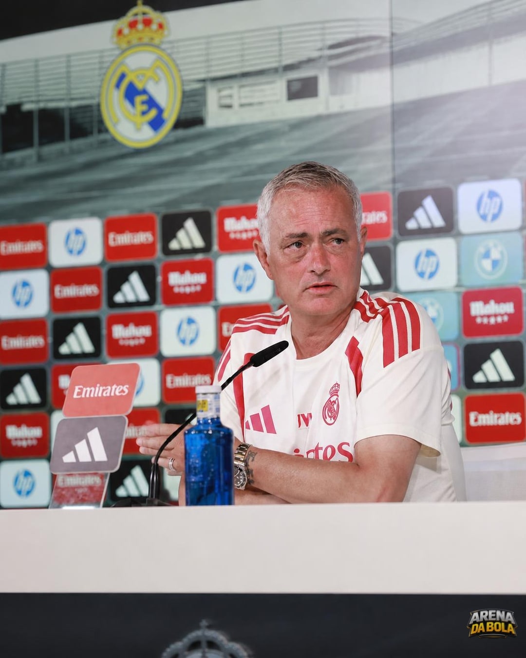Mourinho critica Raúl Asensio e cobra postura no Real Madrid