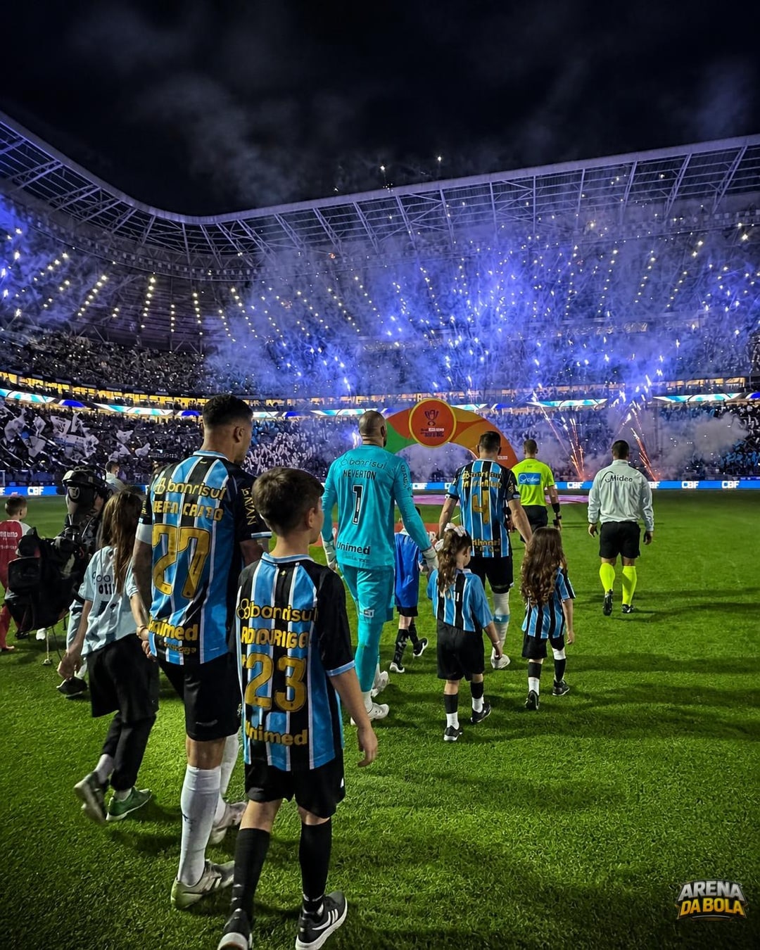 GreNal pela Copa do Brasil leva público recorde à Arena do Grêmio