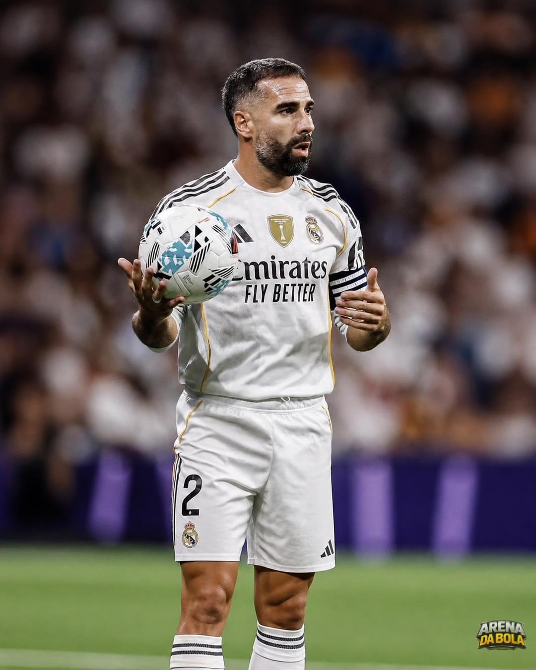 Dani Carvajal é oferecido a Liverpool, Manchester City e Fulham