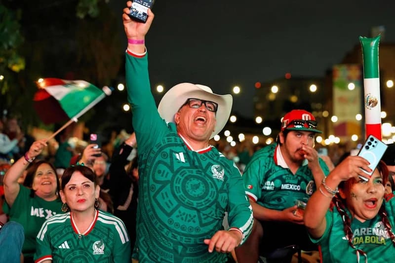 Ingressos para jogo entre México e Inglaterra na Copa do Mundo chegam a US$ 36 mil