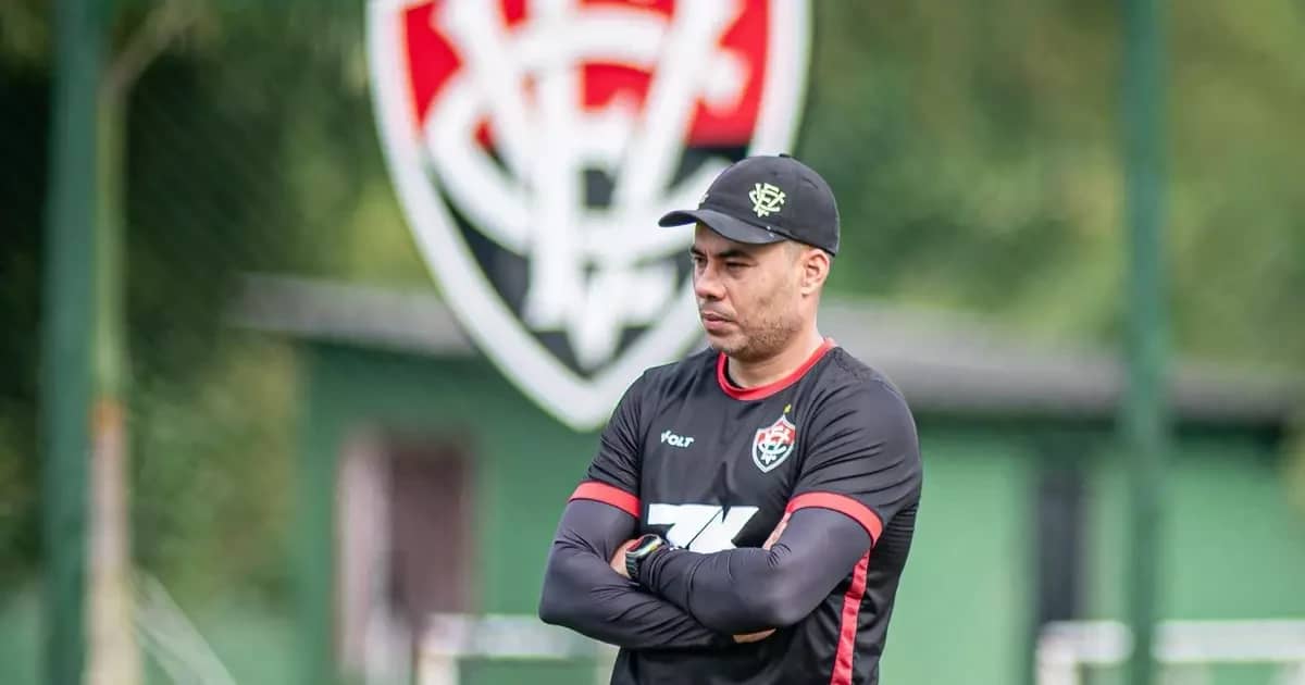 Vitória e Vasco se enfrentam no Barradão em busca de objetivos distintos no Brasileirão