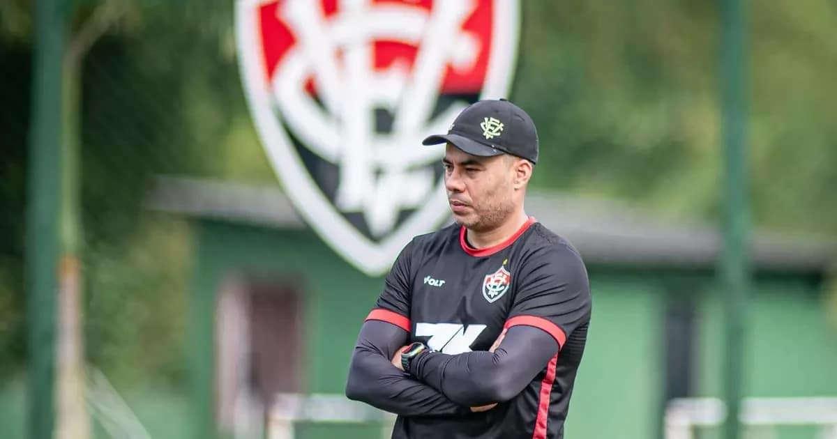Vitória e Vasco se enfrentam no Barradão em busca de objetivos distintos no Brasileirão