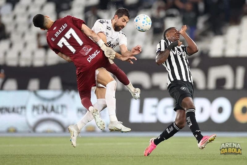 Torcedores do Santos criticam erros defensivos em derrota para o Botafogo | Brasileirão 2026