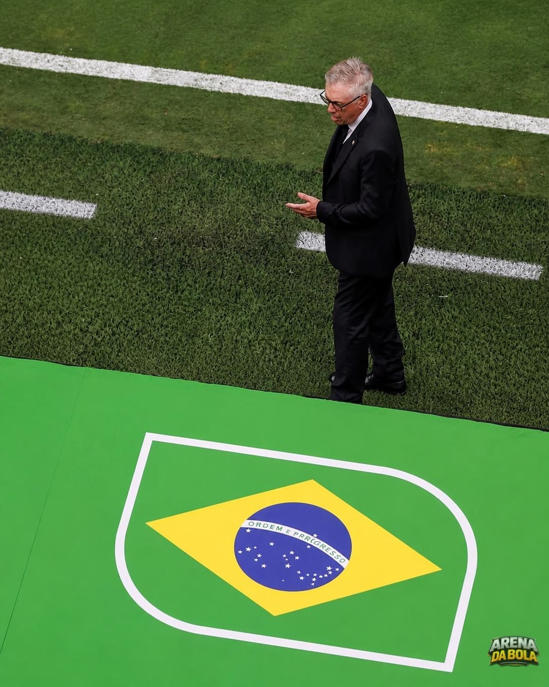 Ancelotti inicia no Francês observação antes de convocar a Seleção
