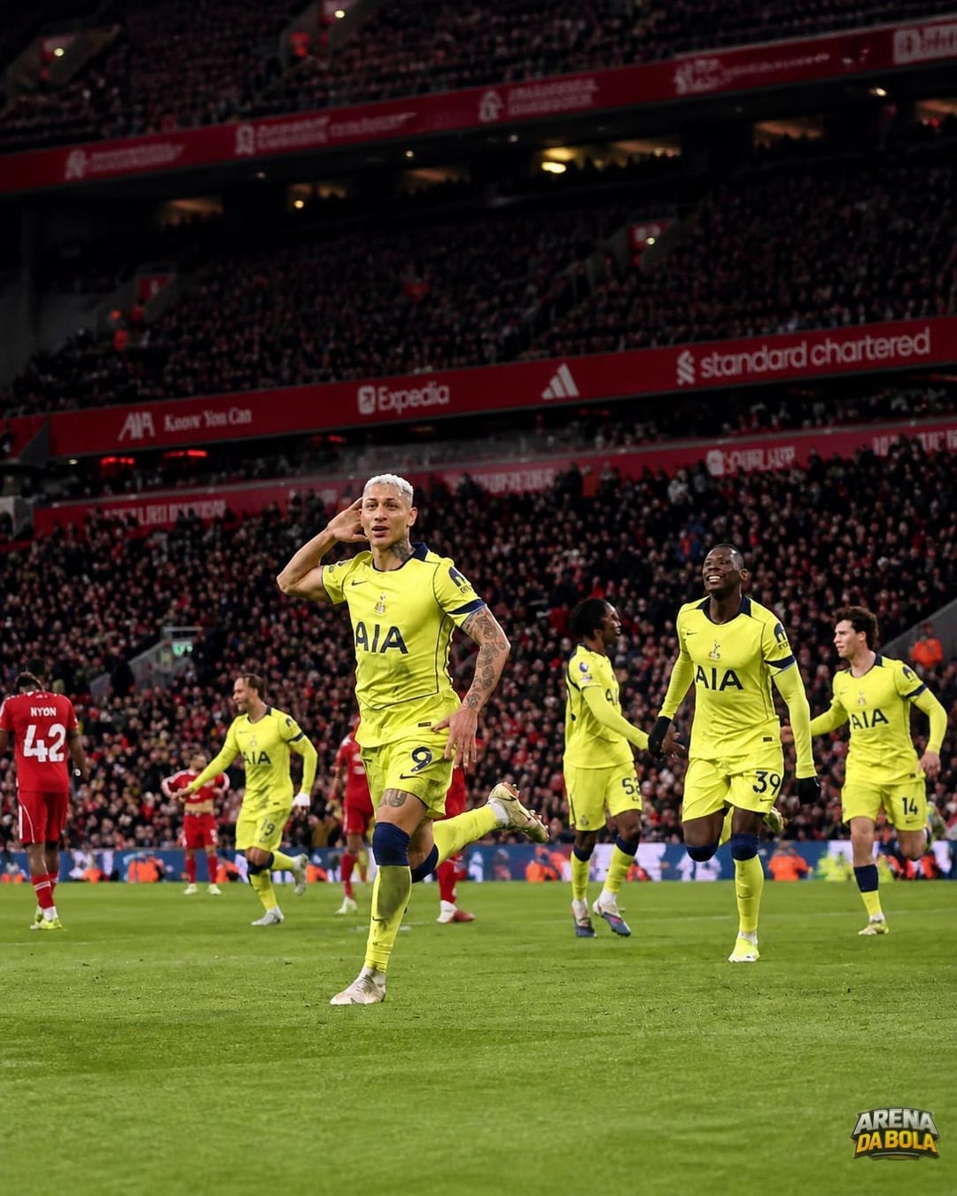 Richarlison encaminha retorno ao Everton após pedir saída do Tottenham