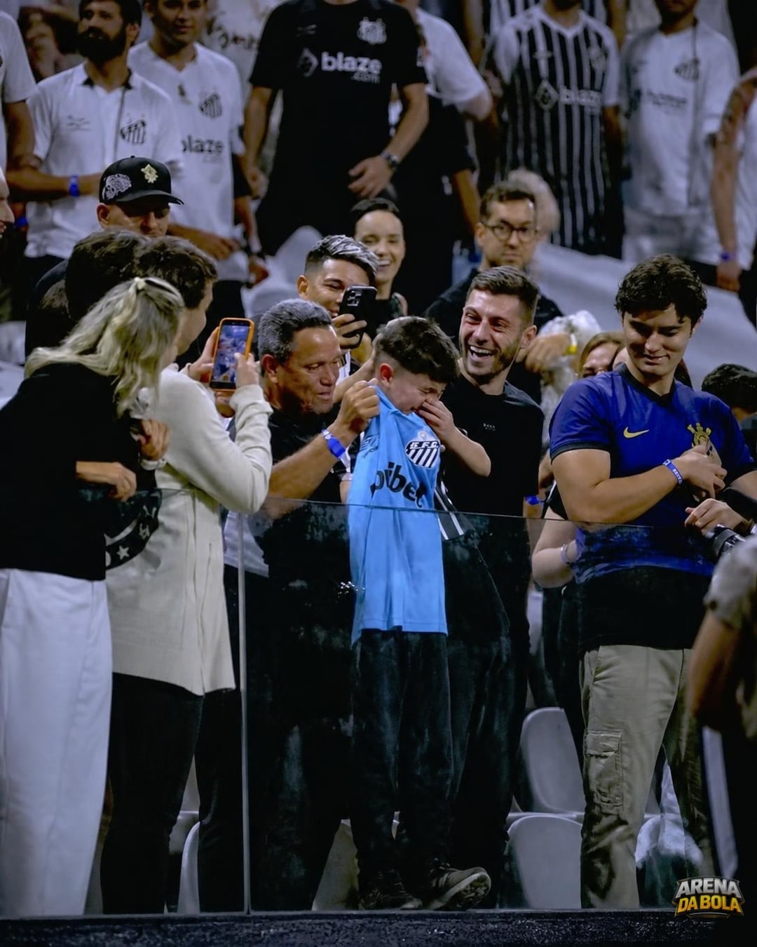 Corinthians é condenado pelo STJD por hostilidade a criança no Brasileirão