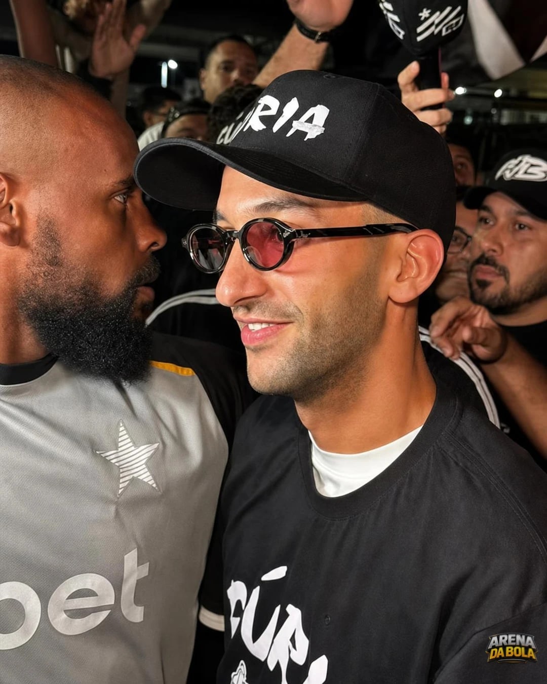 Ziyech chega ao Rio antes de amistoso entre Botafogo e Porto