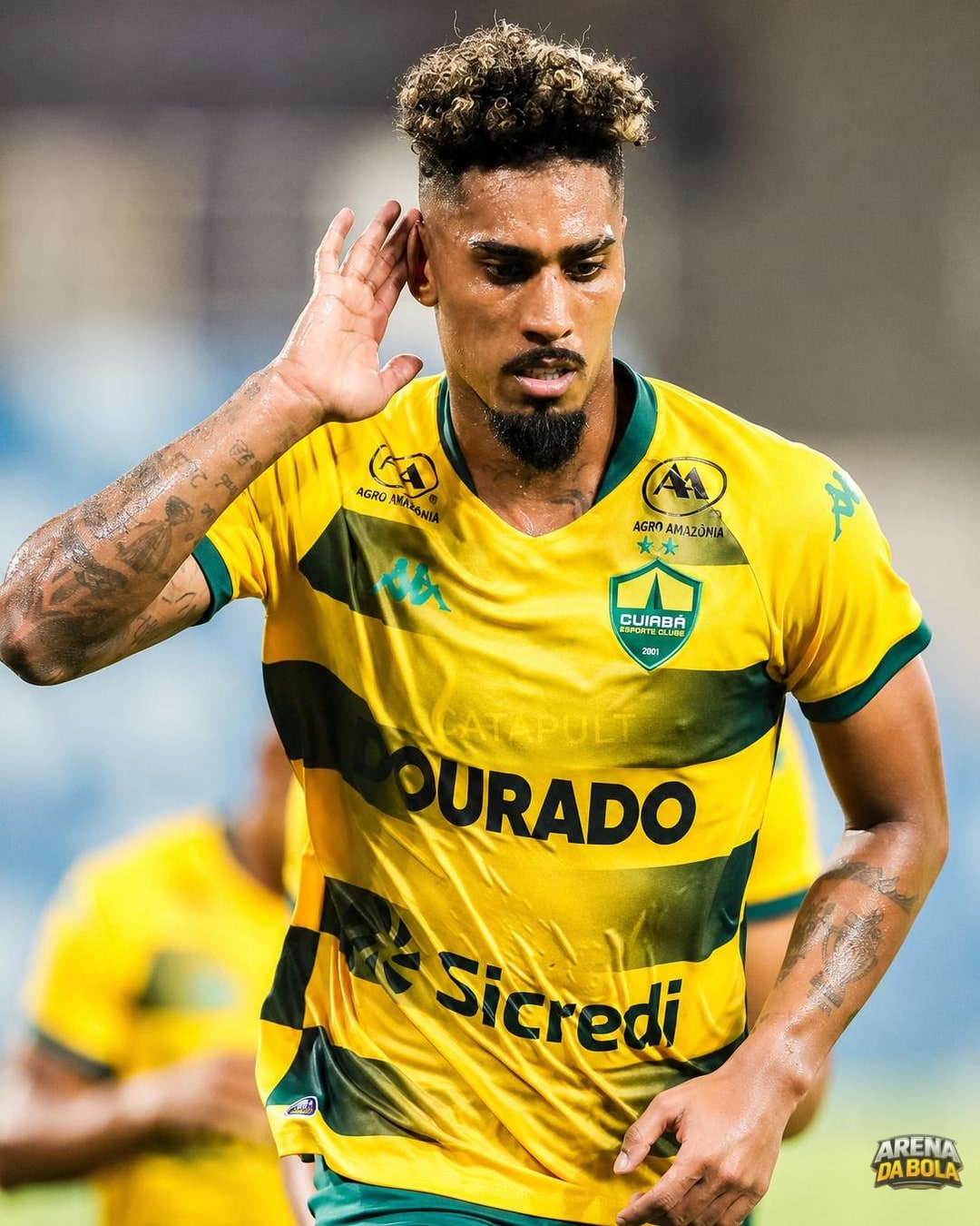 Cuiabá faz 3 a 0 no Athletic e encosta no G6 da Série