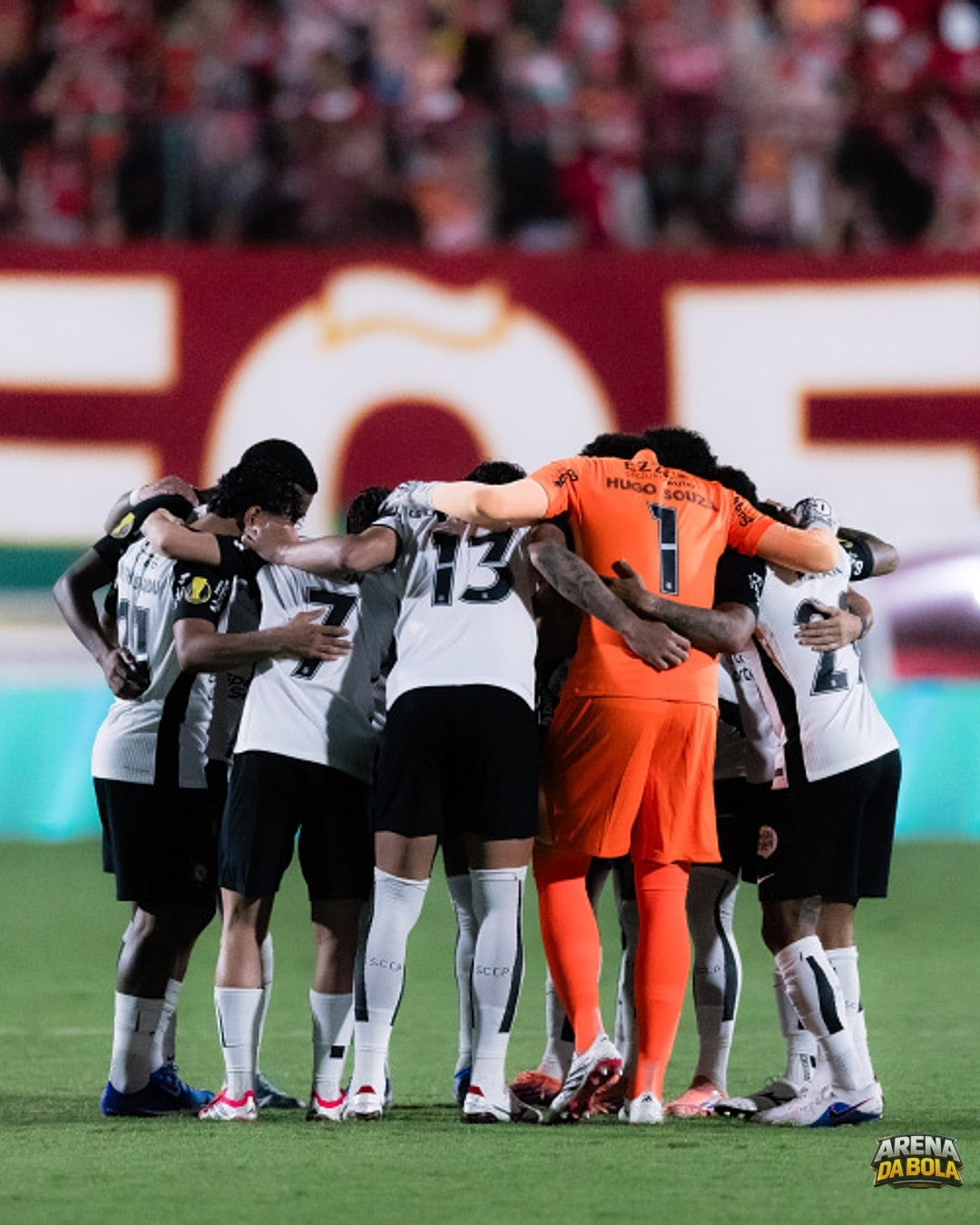 Corinthians encara Flamengo para evitar pior série no Brasileirão desde 1997